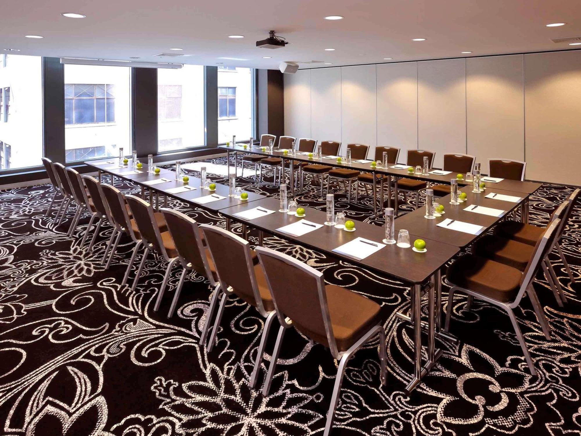 Novotel Melbourne On Collins Exterior photo